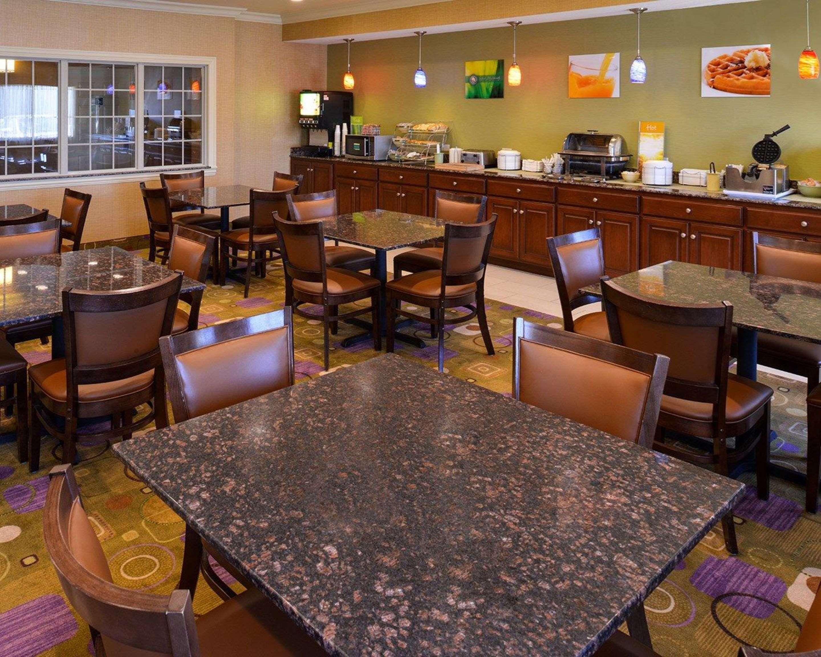 Mainstay Suites Joliet I-80 Esterno foto