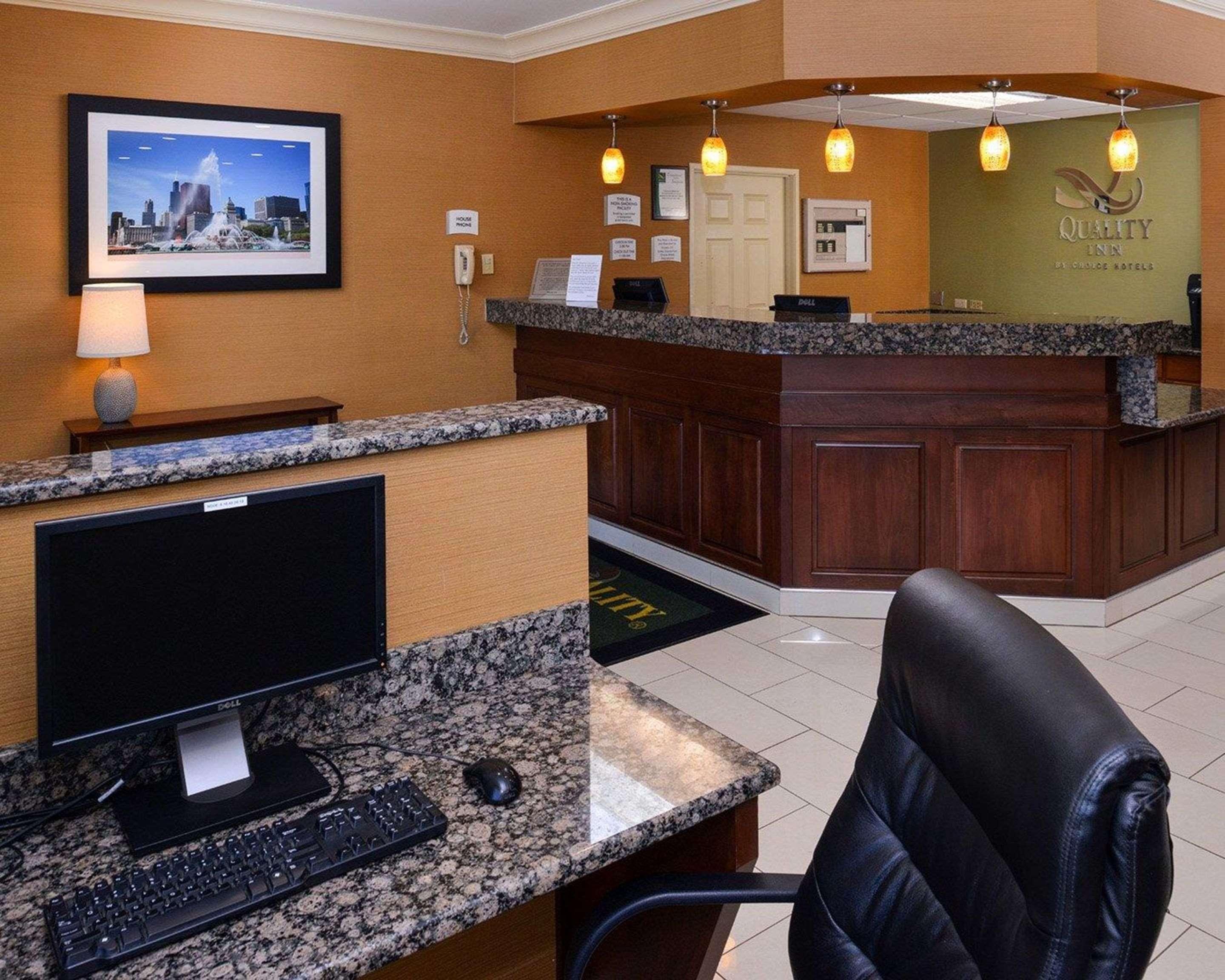 Mainstay Suites Joliet I-80 Esterno foto